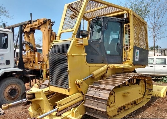 Trator De Esteira Komatsu D61, Ano 2011